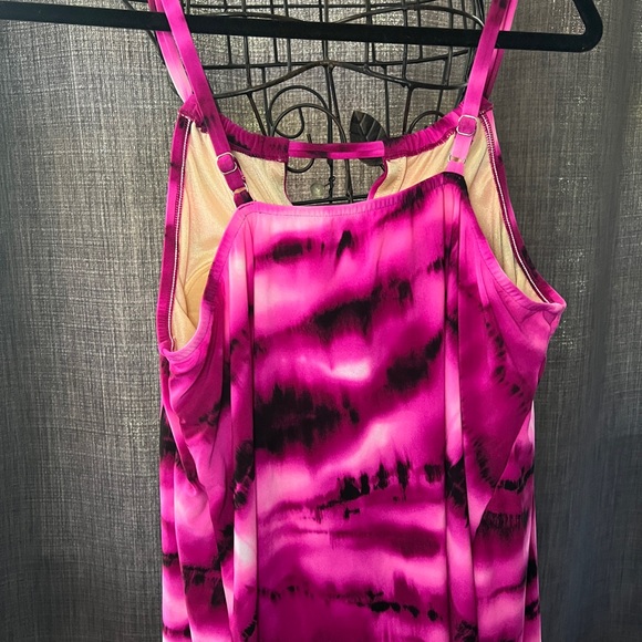 Miraclesuit Swim Top by Kirkland Signature - Picture 2 of 6